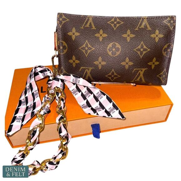 Louis Vuitton Pochette Accessoires Monogram Pouch Chain Strap France AR0848 - Picture 1 of 11